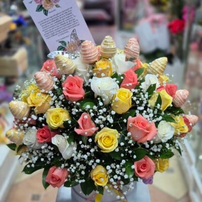 Arreglo 75 Rosas y  10 fresas